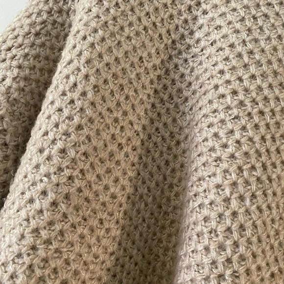 Janice Apparel oversized cozy luxurious knit cardigan sweater - Picture 8 of 12